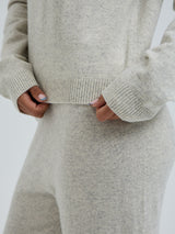 Seamless Basic Classic Crew Neck | Wool Cashmere Cardigan Ecru Melange