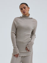 Seamless Basic Fiori | Merino wool L/S T-Shirt Beige