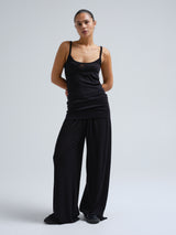 Seamless Basic Woolen Viola | Merino wool Strap Top Black