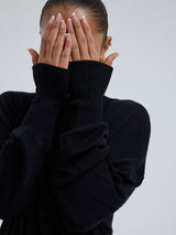 Seamless Basic Woolen Sporty Sweat | Merino wool Blouse Black