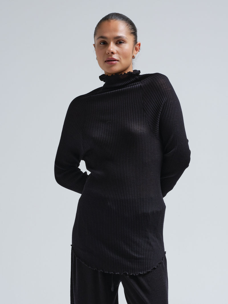 Seamless Basic Fiori | Merino wool L/S T-Shirt Black