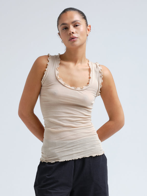 Seamless Basic Flounce | Cotton Tank Top Dark sand