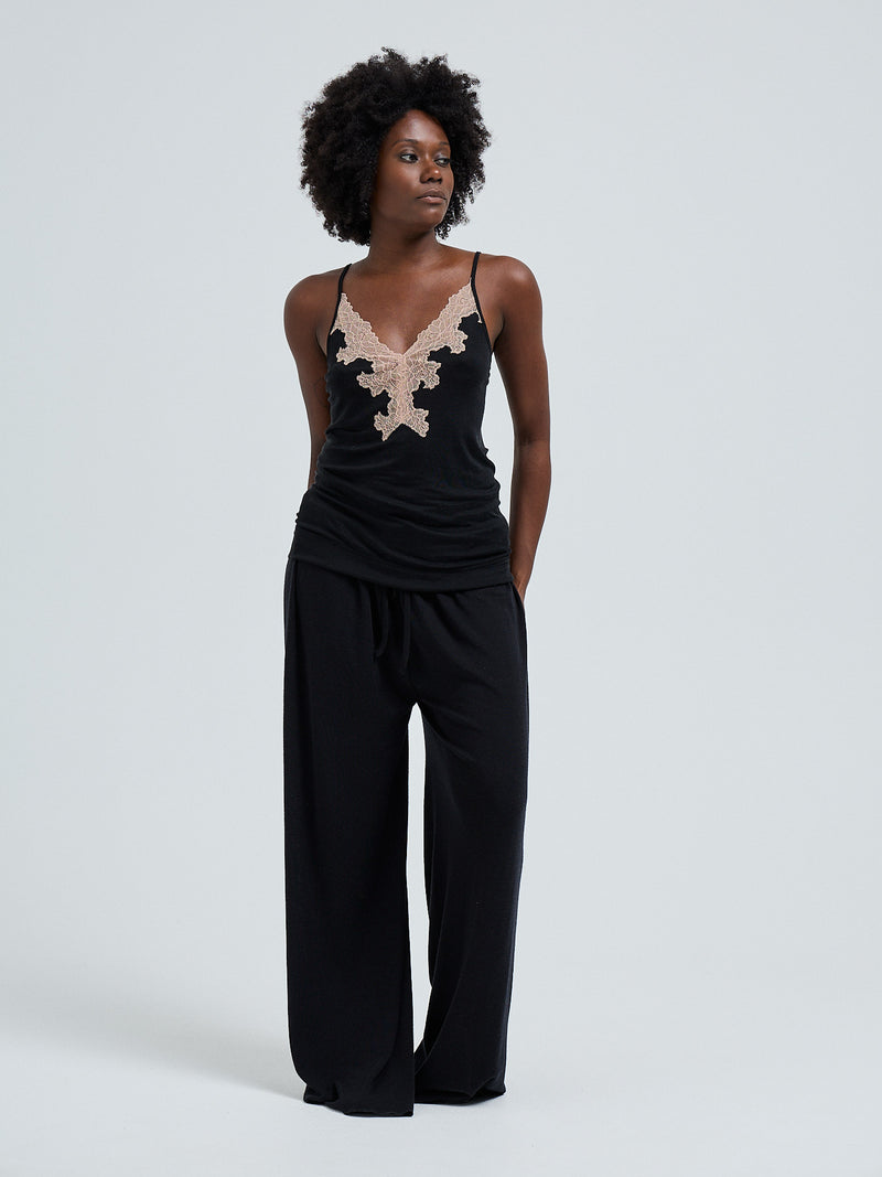 Seamless Basic Lace Silk Cami | Mulberry Silk Cami top Black w. Rosie Beige
