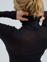 Seamless Basic Nouveau | Cotton Roll Neck Black