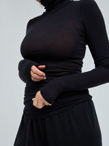 Seamless Basic Nouveau | Cotton Roll Neck Black