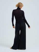 Seamless Basic Nouveau | Cotton Roll Neck Black