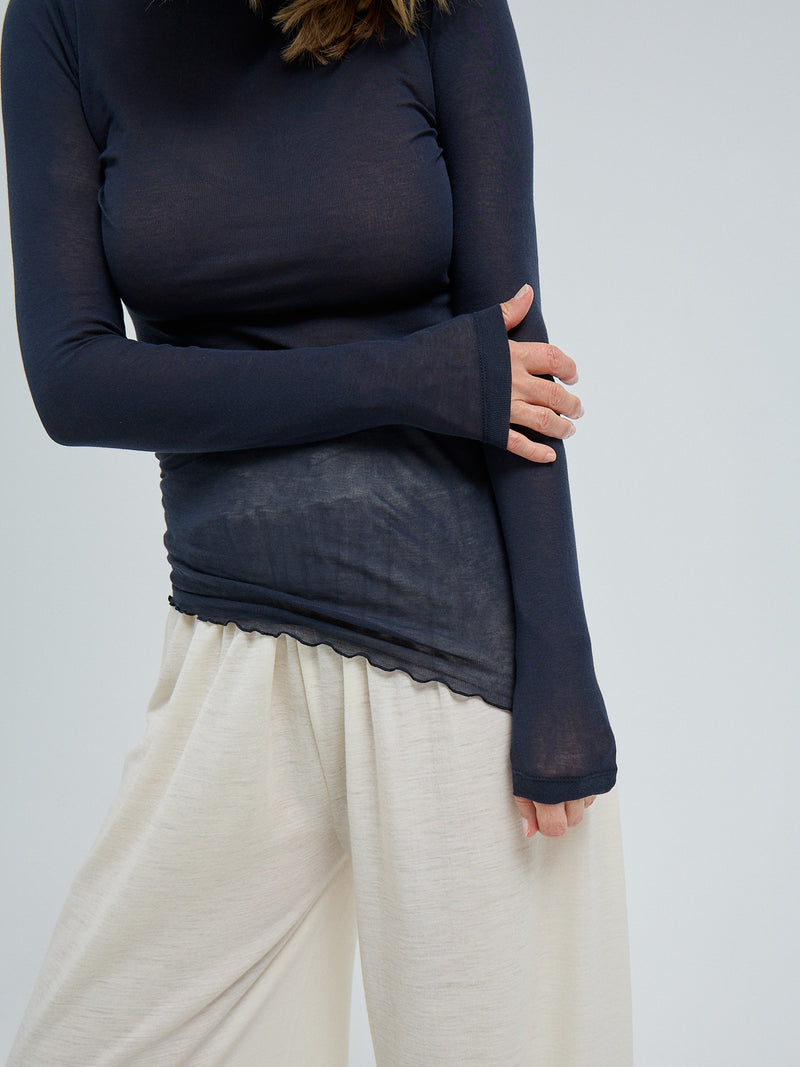 Seamless Basic Nouveau | Cotton Roll Neck Midnight