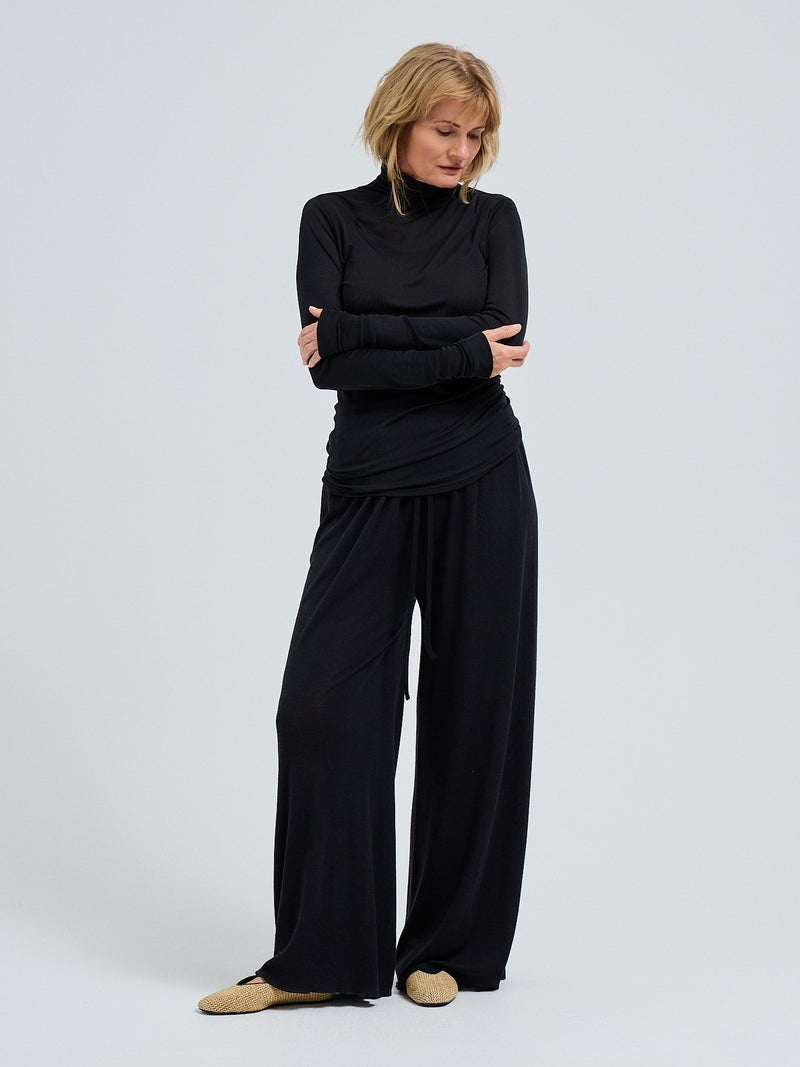Seamless Basic Sheer Roll Neck | Silk Roll Neck Black