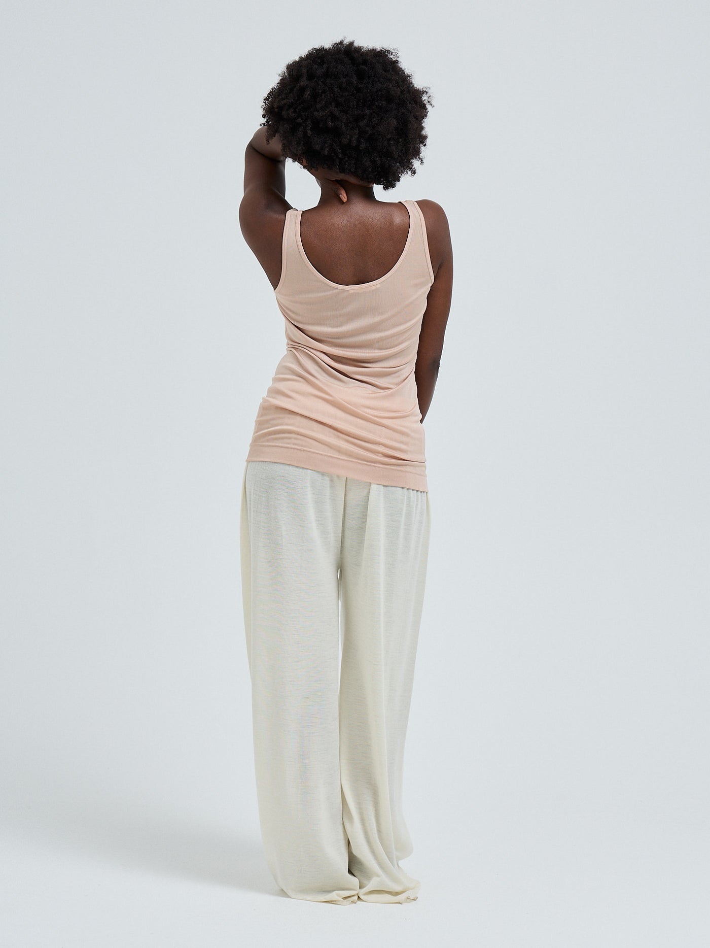 【新品】andmary Retty silky tank Beige ANDMARY】Retty silky tank
