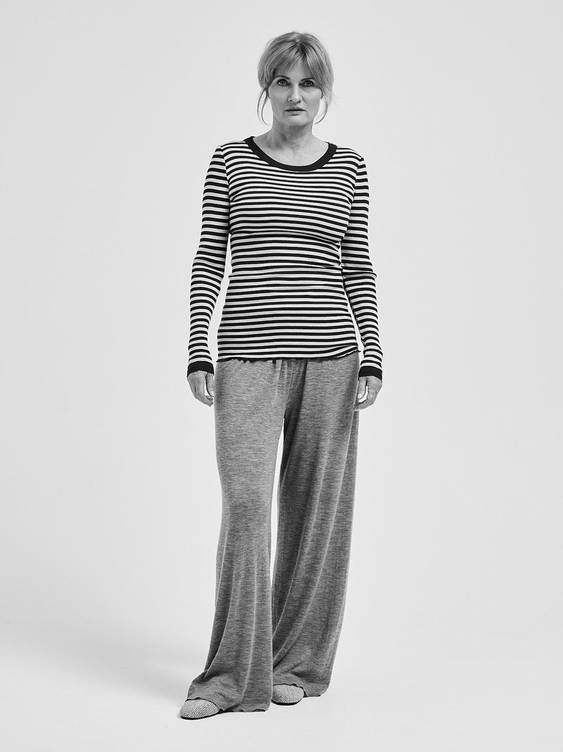 Seamless Basic Silky Fiore | Silk Blouse Navy/Off-white