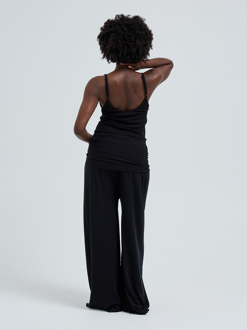 Seamless Basic Silky Sofia | Silk Strap Top Black