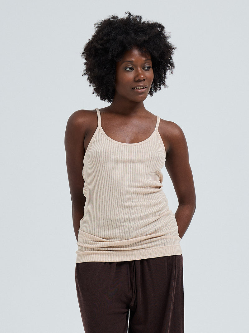 Seamless Basic Silky Sofia | Silk Strap Top Rosie Beige
