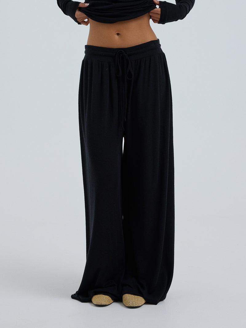 Seamless Basic Woolen Barbera | Merino wool Pants Black