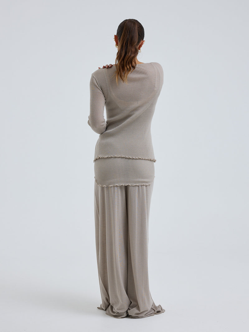 Seamless Basic Woolen Cardigan | Merino wool Cardigan Beige