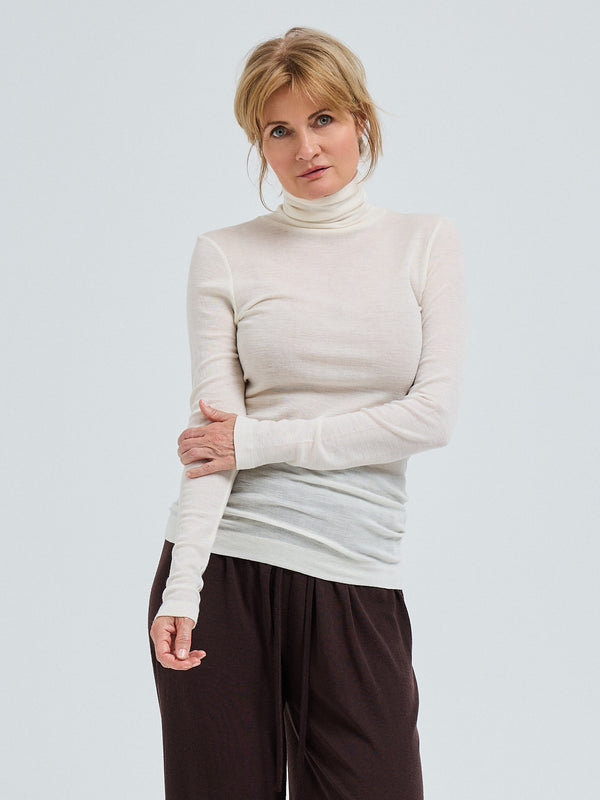 Seamless Basic Woolen Lola | Merino wool Roll Neck Off-White