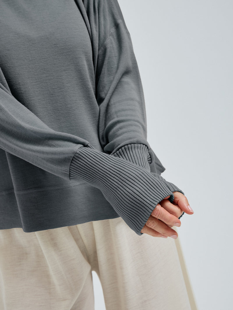 Seamless Basic Woolen Sporty Sweat | Merino wool Blouse Grey Melange
