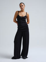 Seamless Basic Woolen Viola | Merino wool Strap Top Black