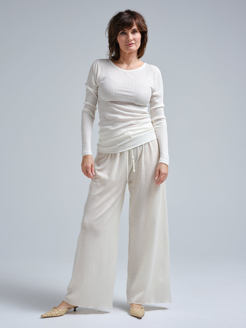 Seamless Basic Alma | Silk L/S T-Shirt Off-White